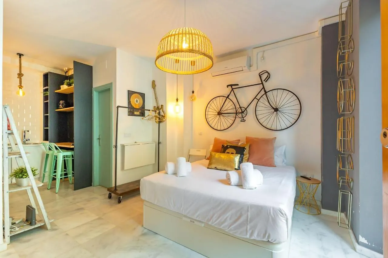 Dos De Mayo Loft By Valcambre Sevilla
